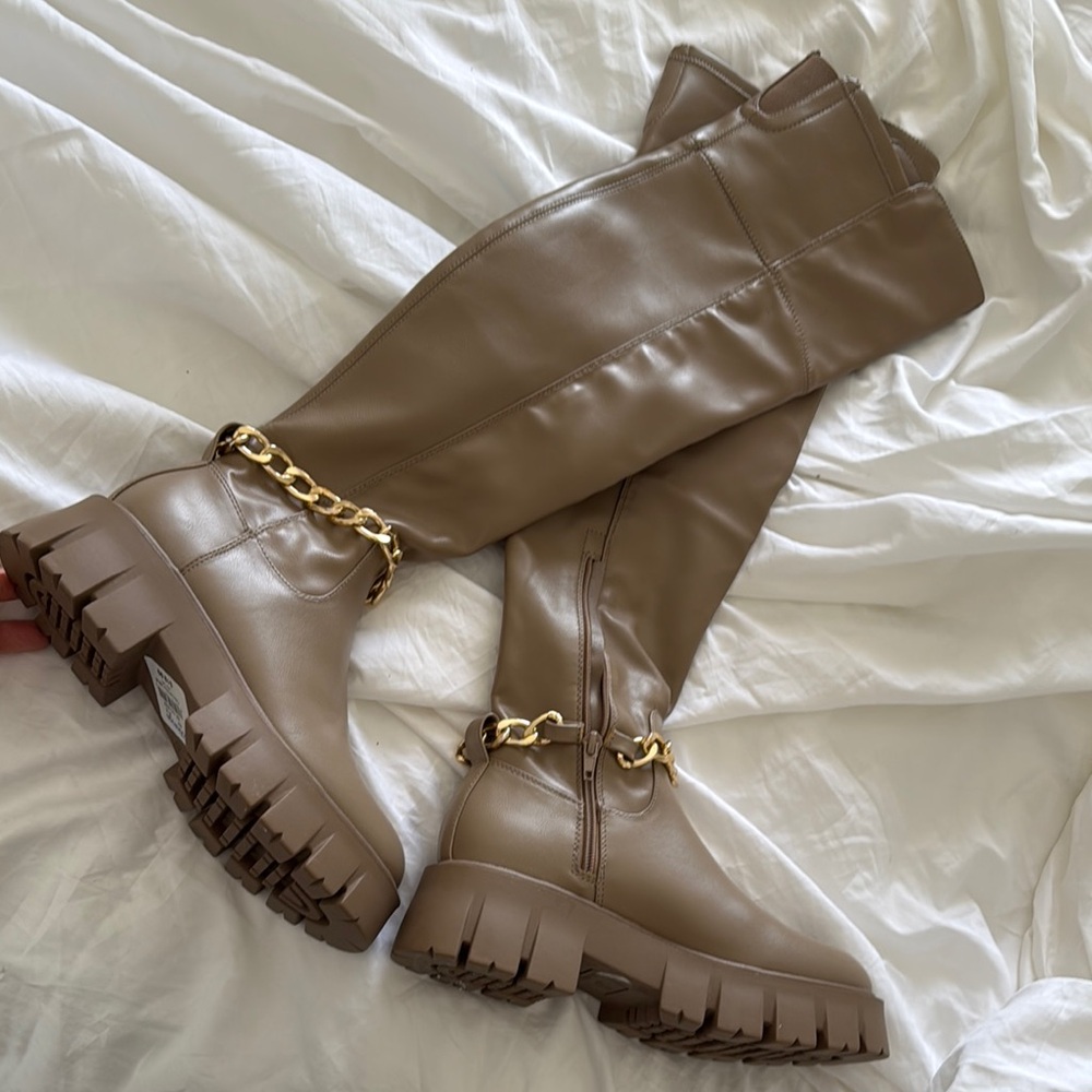 GBG Los Angeles Tan and Gold Over the Knee Boots with Gold Chain Detail